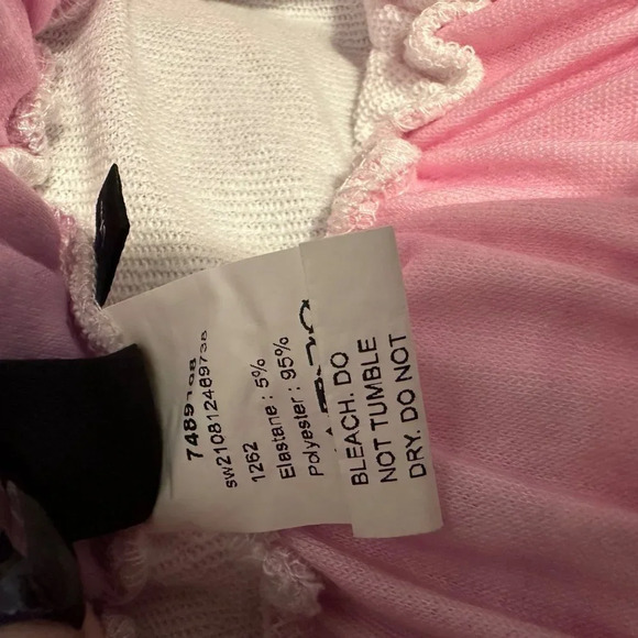 SHEIN x Hello Kitty Jogger Sweatpant - Picture 3 of 4